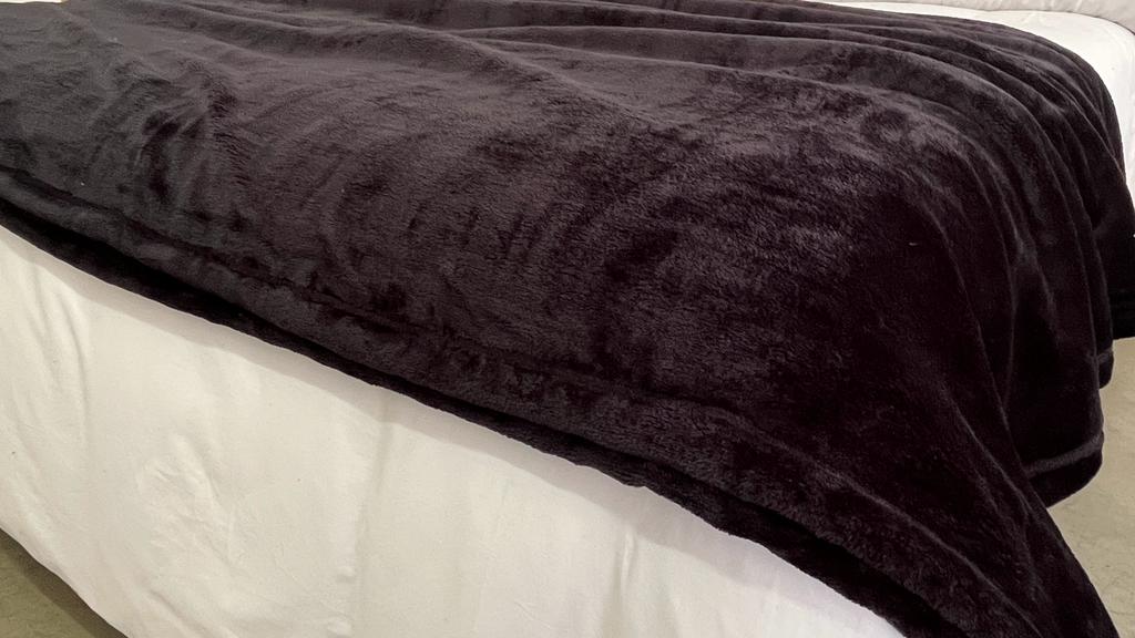 throw blanket black luxe fleece